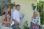 На Франківщині бабуся-живчик відсвяткувала ювілей - 90, а вона як огірочок