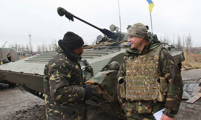  Сьогодення Пісків: покинуті будинки та зруйнована церква (фото)