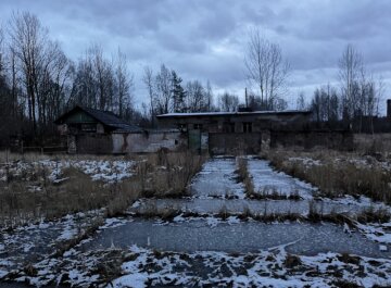 Заброшенная авиабаза СССР, фото: Денис Забелин