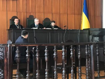 Український Робін Гуд з інтернату: голодного сироту кинуть за ґрати замість корупціонерів