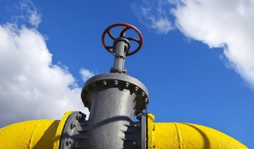 Украинские подземные хранилища заполнены менее, чем наполовину