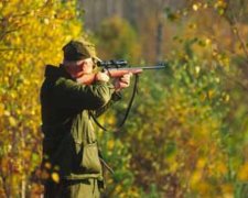 На Хмельниччині мисливець відстрелив другові око