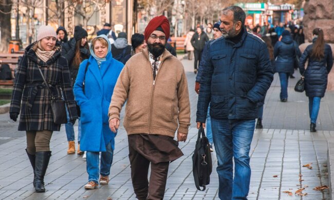 Ховати пуховики? "Березневий" прогноз синоптиків на 2 лютого спантеличив киян