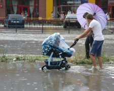 Хоч каміння з неба: стихія почула прохання кримчан