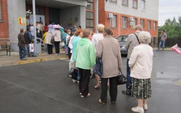 Повышение пенсий в Украине: кому и когда ждать