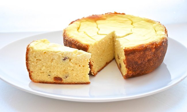 Ніжна сирна запіканка з манною крупою: простий дієтичний рецепт