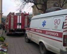 У Львові замінували два ринки