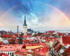 Поки Росія вставала з колін, Естонія "оцифрувала" своє посольство