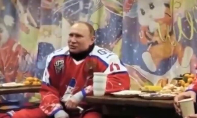 Путін "увімкнув Петросяна", але пласкі жарти не зайшли: "Дірка більша, ніж..."