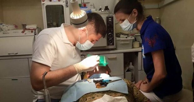 На квартиры денег нет: ветеранам АТО из Франковска "подарят" новые зубы