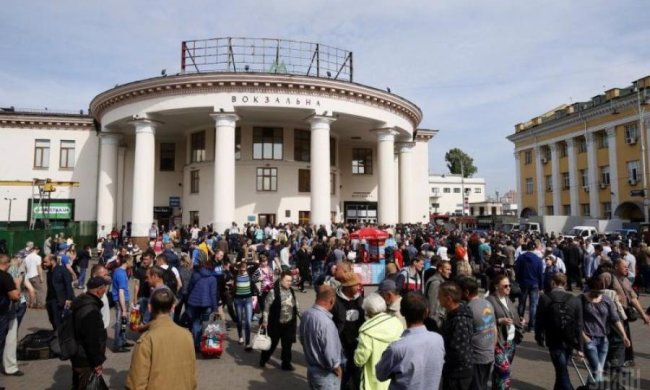 Подорожчання проїзду: суд пообіцяв українцям розібратися