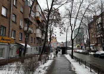 Нерухомість, фото Знай