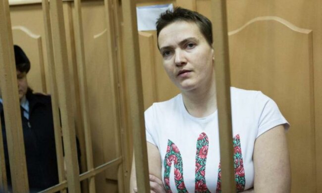 Савченко будет защищать "бывший" террористов