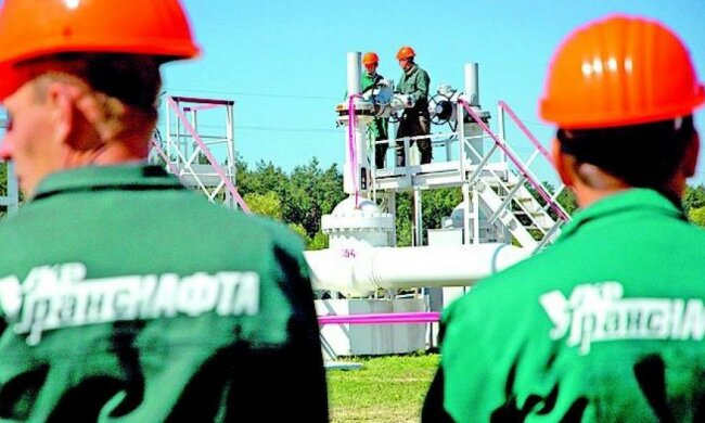 Укртранснафту звинувачують у розкраданні півмільярда бюджетних гривень