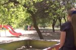 Маленьких дніпрян запхнуть в гігантську "курку" - тримайтеся, діточки