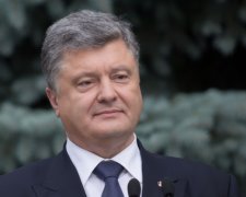 Порошенко звинуватив олігархів у сутичках під Радою