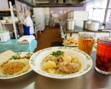 Харчування в школах, фото - School Food