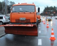 Потрапили в яму: СБУ взялася за дірки на дорогах