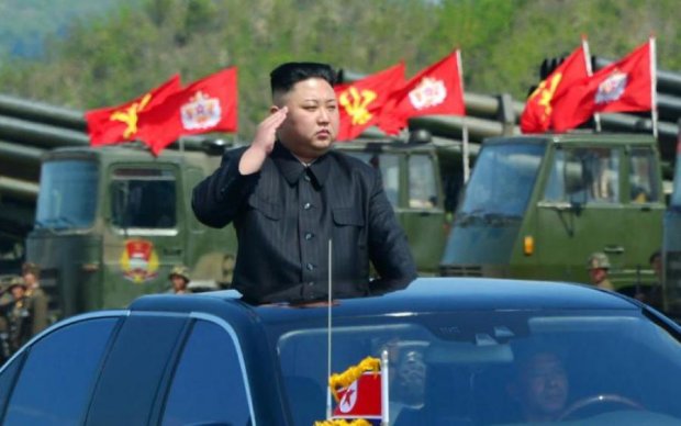 Главное за ночь: страшилки Ким Чен Ына и жуткие катастрофы