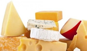 У Криму знищили 5 тонн європейських продуктів