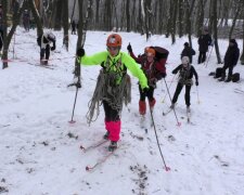 Франківчани, готуйте лижі: Карпати засипало снігом, відео з серця "жовтневої зими"