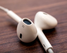 Наушники: источник: видео с YouTube