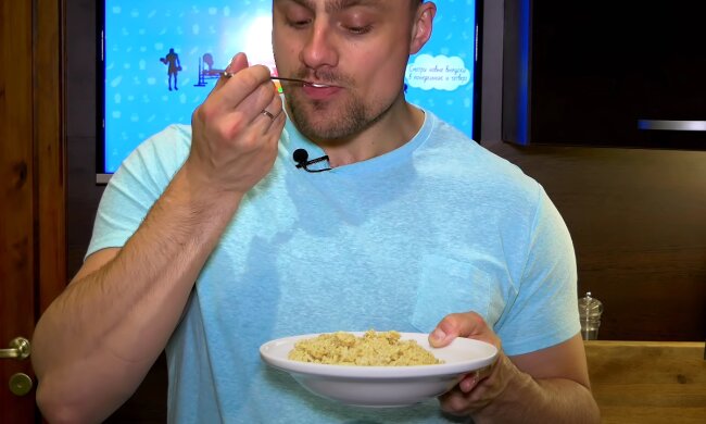 Каша. Фото: скрін youtube