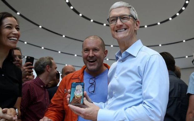 Apple сделает iPhone частично невидимым