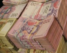 Чиновник відмивав мільйони через Укрпошту