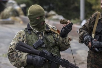 За последние сутки террористы 5 раз обстреляли силы АТО