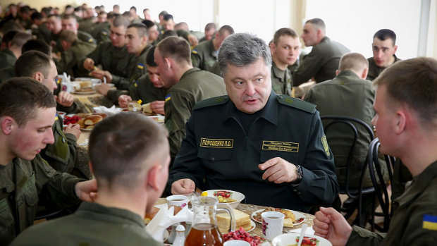 Богуцька одним фото показала всю історію президентства Порошенко: "Лише б пожерти"