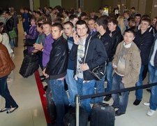 Заробітчани переказали додому більше грошей, ніж міжнародні донори