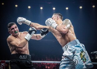 Олександр Усик, абсолютний чемпіон світу з боксу
