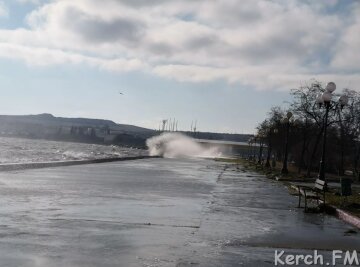 Набережна в Керчі, Kerch.FM