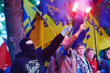 Шествие в поддержку Полищука и Медведько устроили в Харькове (фото)