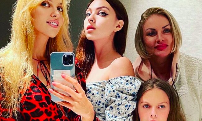 Оля Полякова, скріншот з youtube