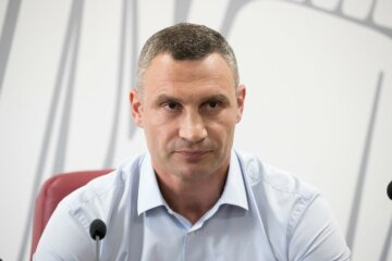 Кличко зізнався, чи  закінчиться коли-небудь "вічний" ремонт "втомленого" мосту на Шулявку