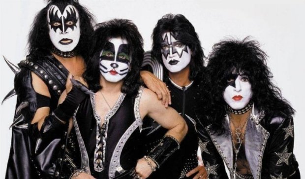 Дом вокалиста Kiss обыскала полиция