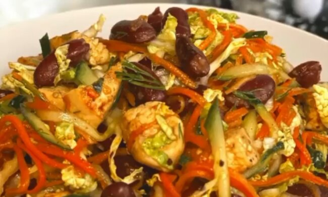 Салат з квасолею для свят і здорового перекусу: простий рецепт у скарбничку кожній господині