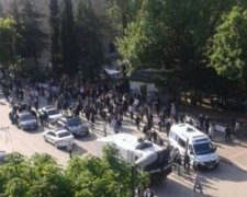 Терористка-смертниця підірвала мечеть у Туреччині