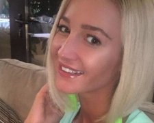 Бузова показала, як любить засмагати