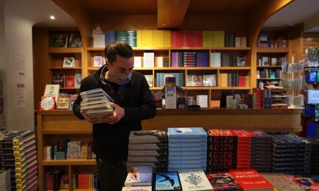 Книжковий магазин, фото: GettyImages