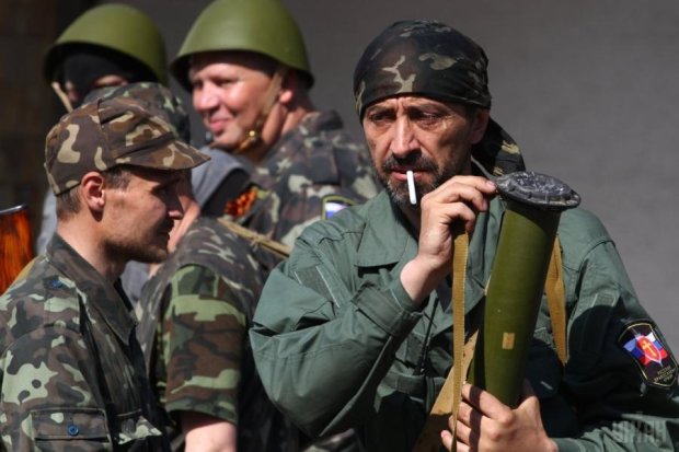 Луганчани жорстко покарали злодійкуватих бойовиків