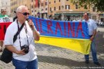 Українці Італії протестують проти зустрічі Путіна і Папи
