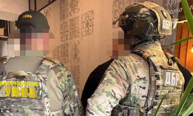 ГБР задержало пограничника на Волыни, продававшего незаконный выезд за границу