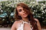 Слава Каминская в бикини показала Бали роскошную грудь: "Главное - счастливые глаза"