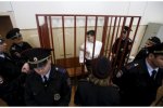 Надія Савченко почала вживати їжу