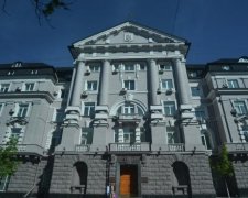 Столичный полисмен торговал разрешениями на оружие