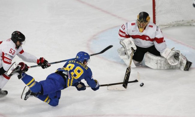 ЧС-2017 з хокею: Швеція перемогла Швейцарію та вийшла у півфінал