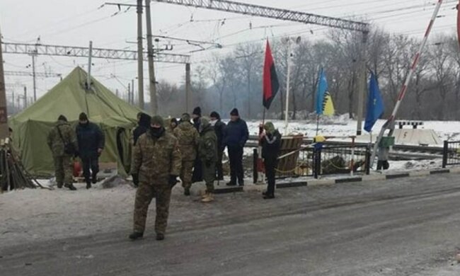 Грицак не помітив розгону блокадників